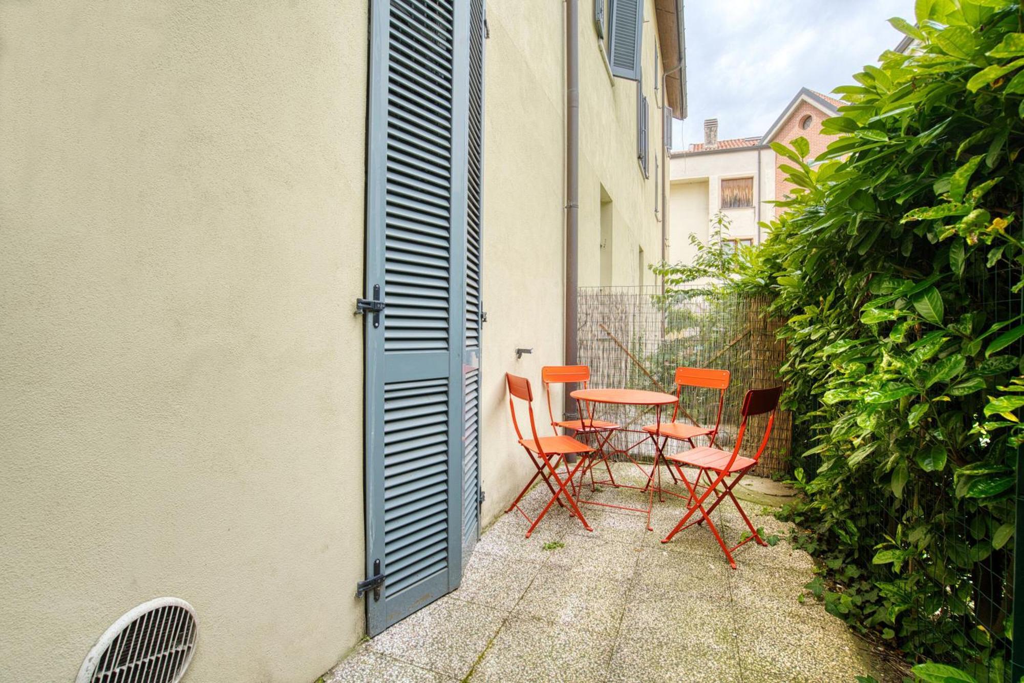 Dieghouse - Monolocale Con Cortile In Corte Lombarda Vicino Al Centro Monza Exterior photo